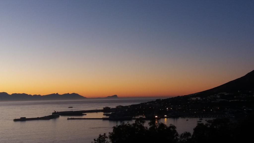 Bayview Heights Gem Apartment Simon's Town Bagian luar foto